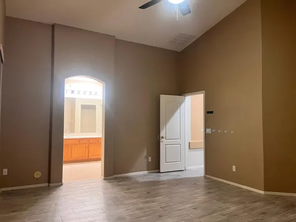 $2,550 | 3107 East Kingbird Place, Chandler, AZ 85286