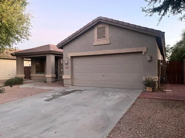 $2,450 | 3107 East Kingbird Place, Chandler, AZ 85286