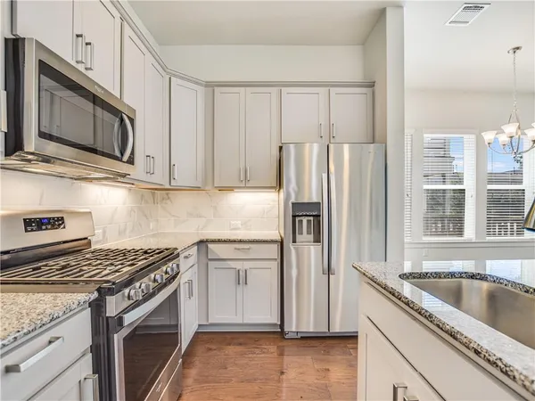 $4,100 | 2704 Zach Scott Street, Austin, TX 78723