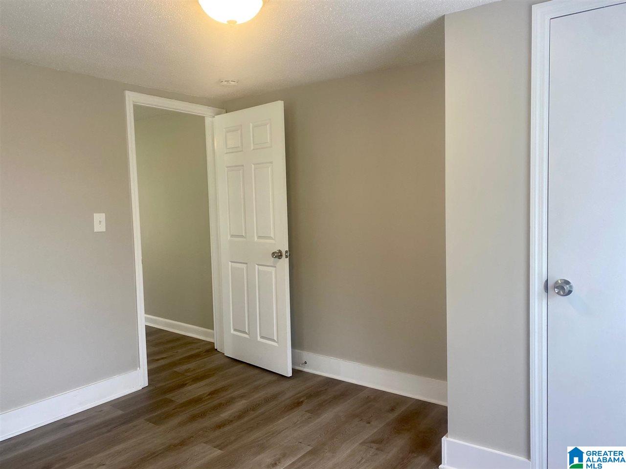 329 9th Street Pleasant Grove, AL 35127 - Photo 12 of 23