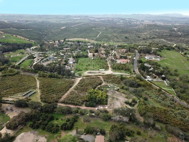 4420 Sleeping Indian Road Fallbrook, CA 92028 - Photo 7 of 19