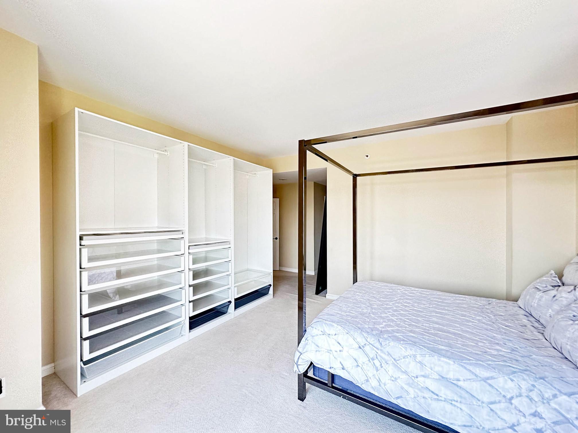 10 East Lee Street, Unit 1208 Baltimore, MD 21202 - Photo 5 of 21 Primary Bedroom