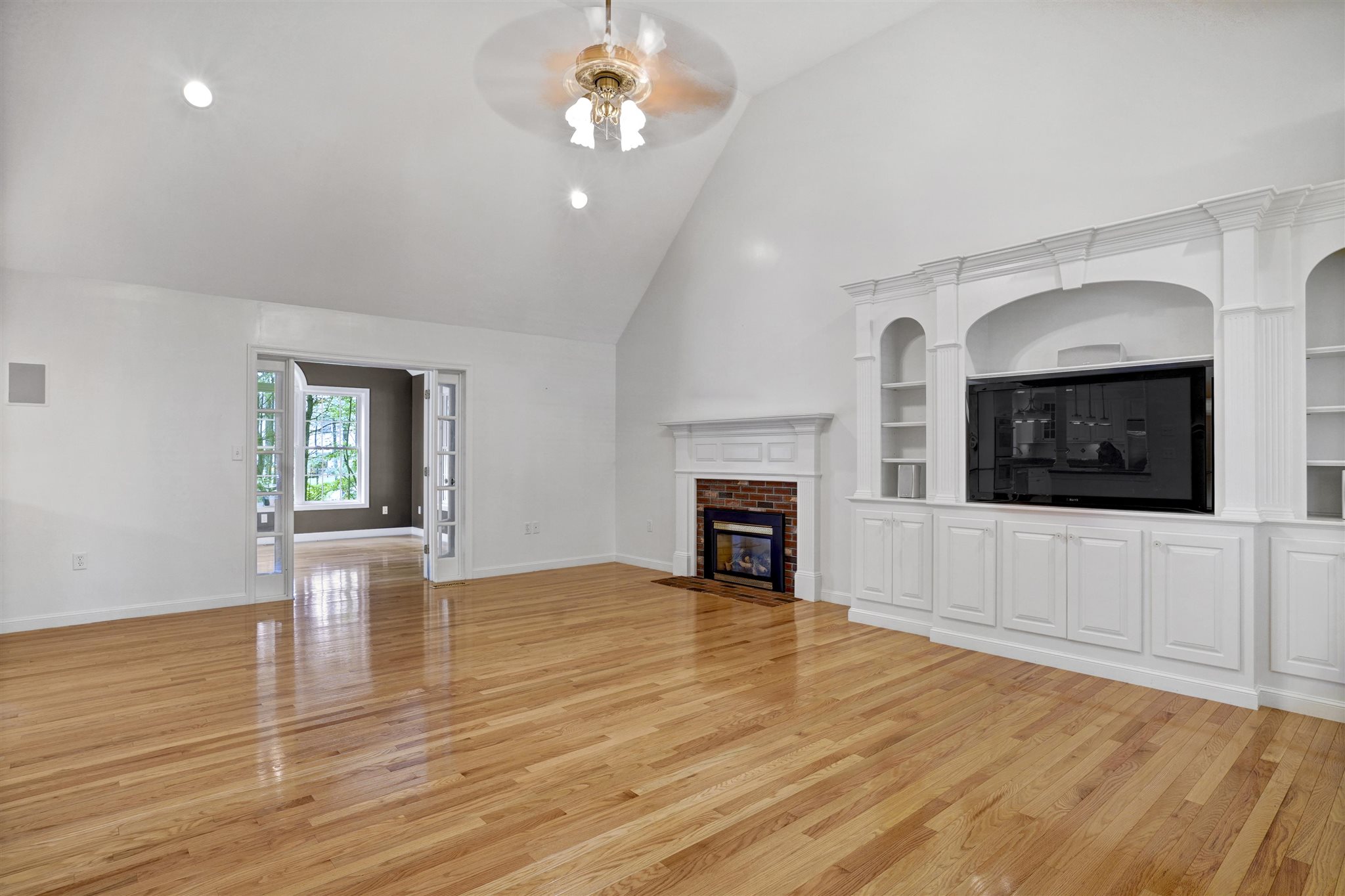 11 Remington Road Salem, NH 03079 - Photo 12 of 34