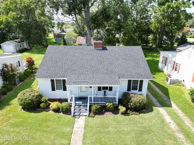 $289,000 | 204 Woodland Circle, Hertford, NC 27944