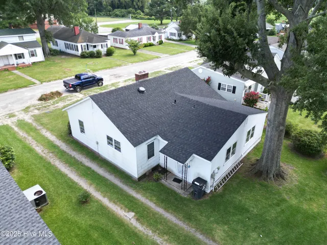 $289,000 | 204 Woodland Circle, Hertford, NC 27944