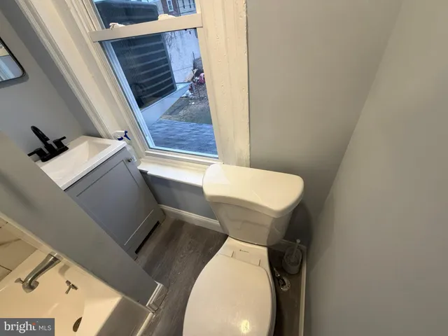 $3,036 | 363 East Airy Street, Norristown, PA 19401