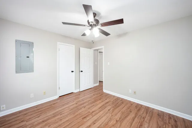 a view of empty room