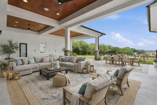 $1,999,999 | 8241 Cass Road, Zephyrhills, FL 33540