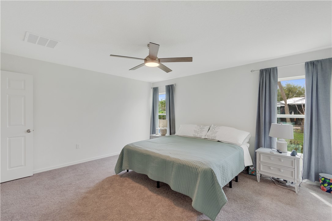 450 Kendall Avenue Sebastian, FL 32958 - Photo 19 of 33
