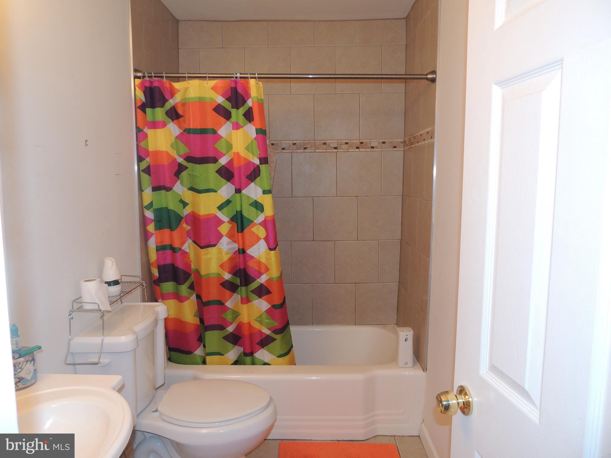 3504 Wild Cherry Road Baltimore, MD 21244 - Photo 18 of 26 Hall Bath