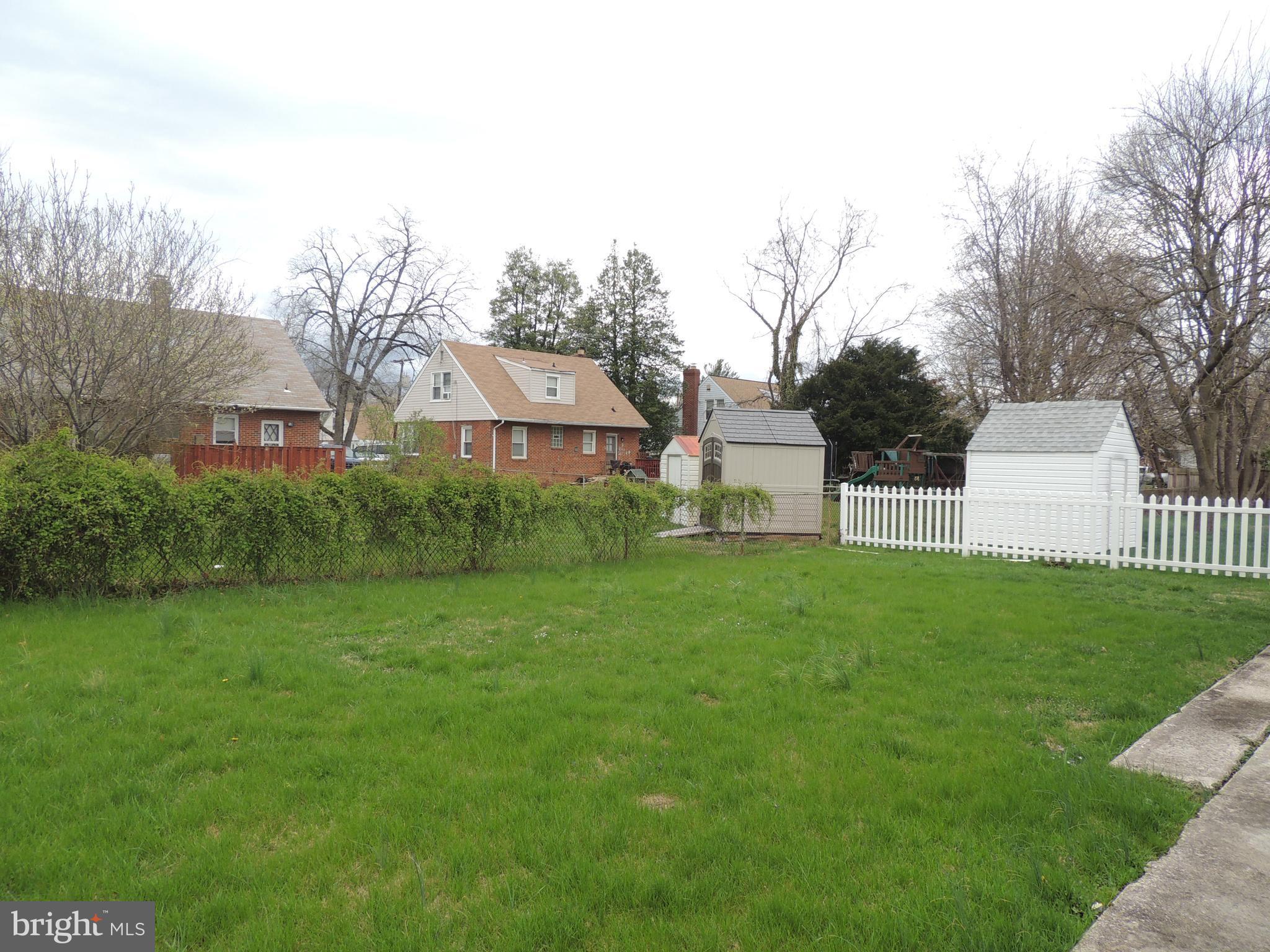 3504 Wild Cherry Road Baltimore, MD 21244 - Photo 25 of 26 Back yard