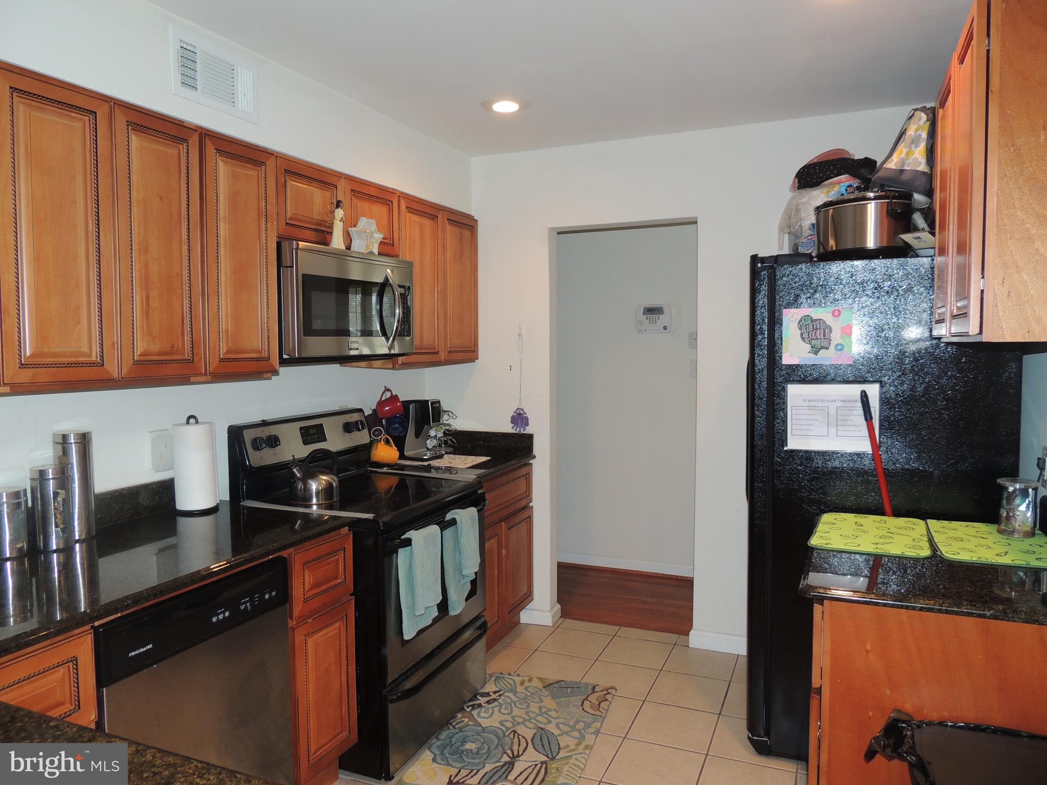 3504 Wild Cherry Road Baltimore, MD 21244 - Photo 10 of 26 Kitchen