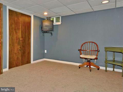 1901 Poplar Ridge Road Pasadena, MD 21122 - Photo 29 of 30 Bedroom