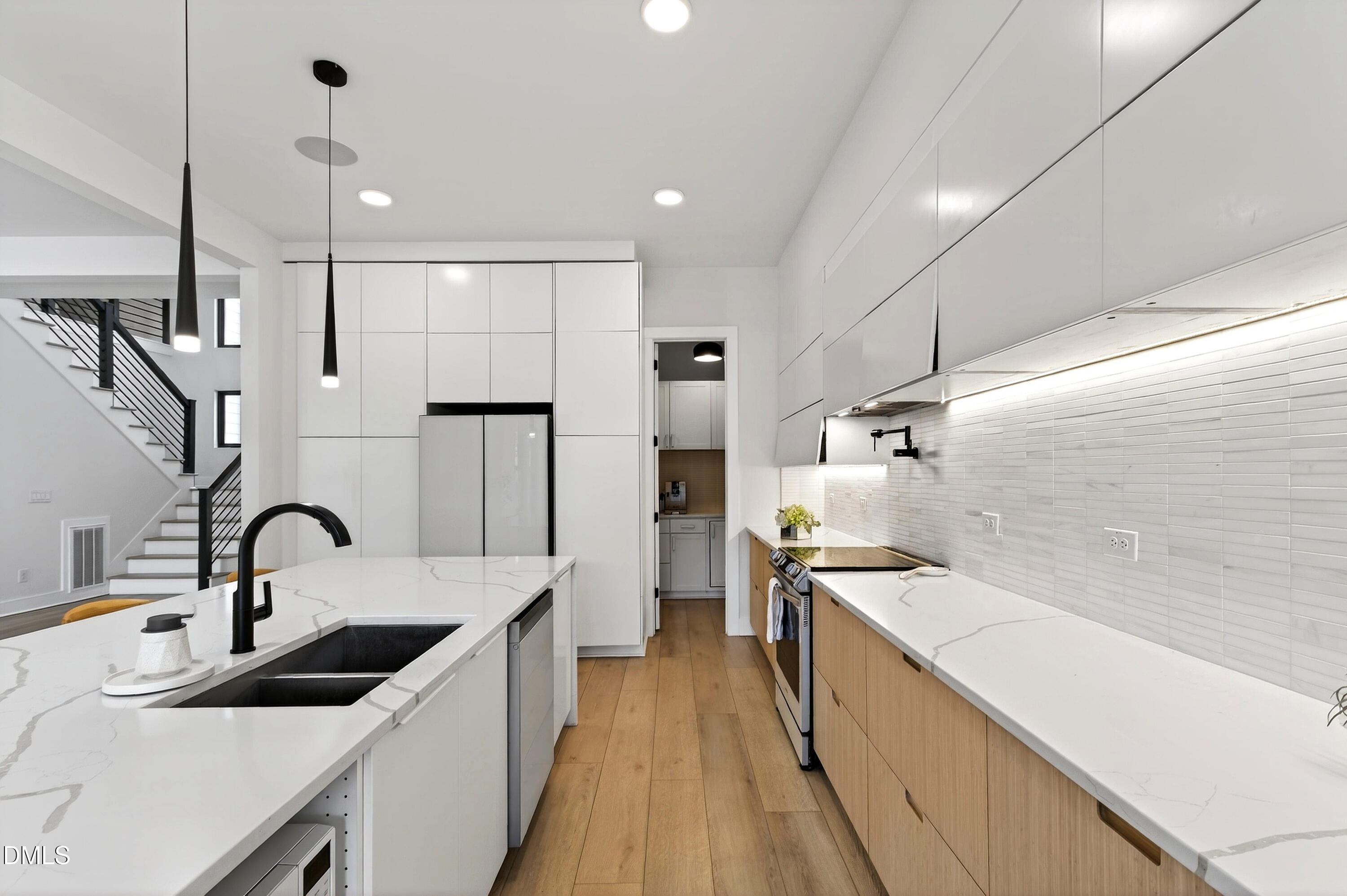 6534 Jean Drive Raleigh, NC 27612 - Photo 10 of 84 Jean (101)