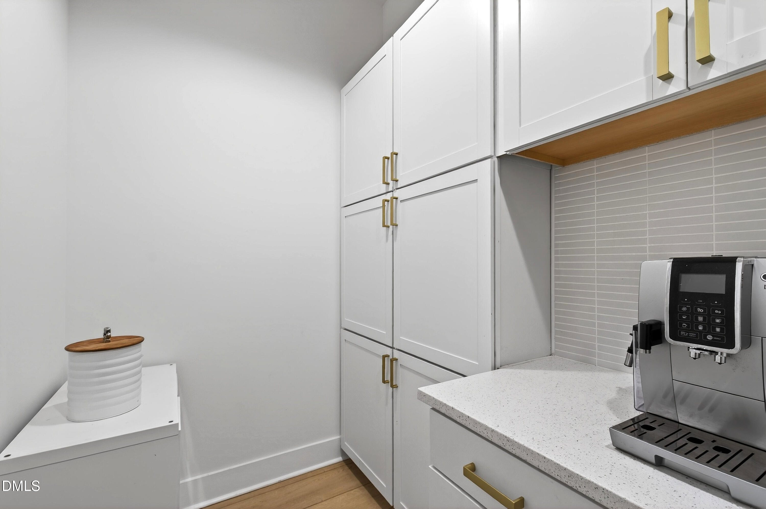 6534 Jean Drive Raleigh, NC 27612 - Photo 14 of 84 Jean (106)