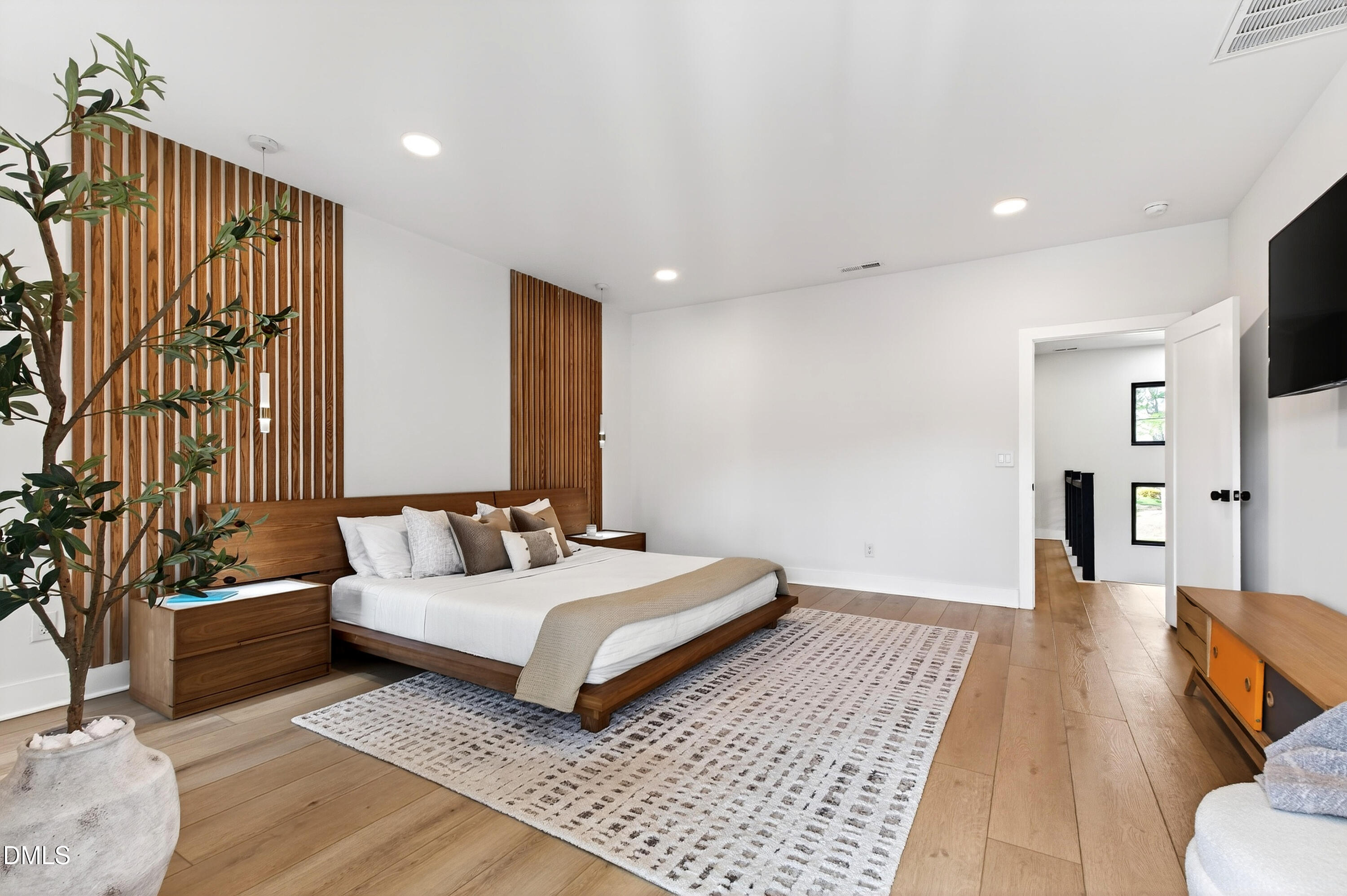 6534 Jean Drive Raleigh, NC 27612 - Photo 30 of 84 Jean (120)