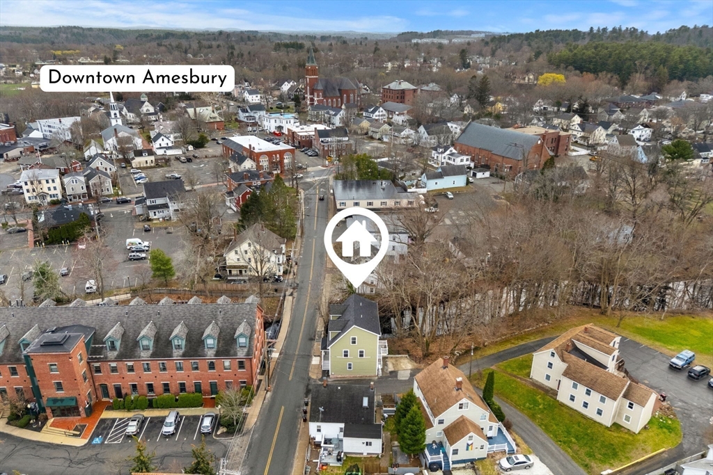 22 Pond Street, Unit 2 Amesbury, MA 01913 - Photo 39 of 40 a view of a city with lots of buildings