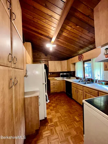 $384,900 | 240 Kirchner Road, Dalton, MA 01226