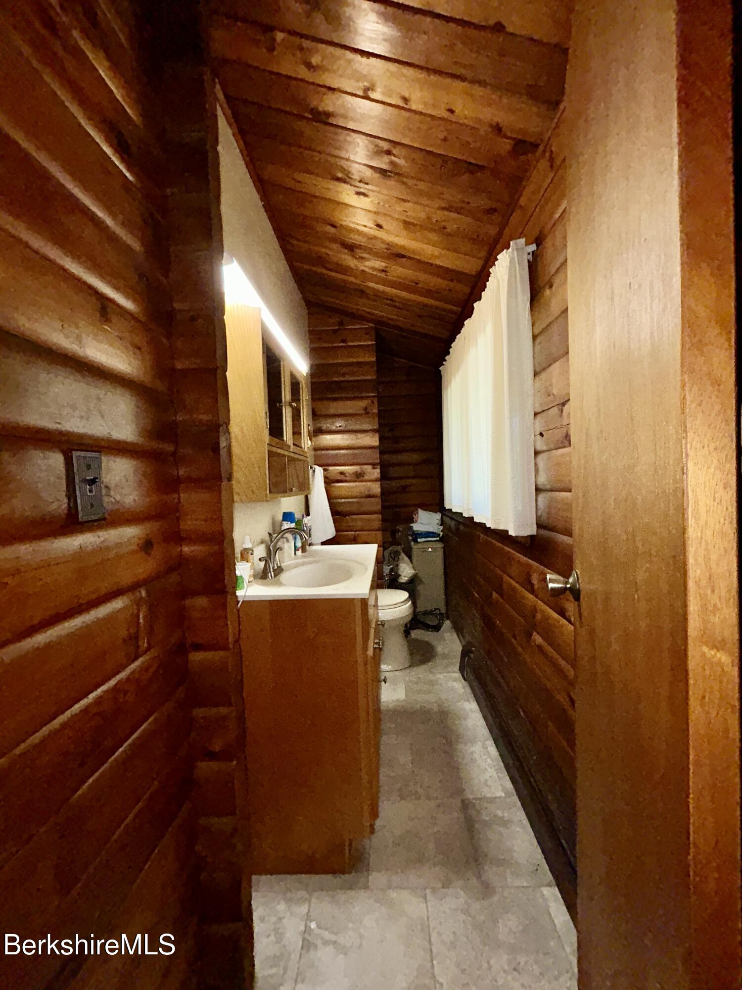 240 Kirchner Road Dalton, MA 01226 - Photo 24 of 36 a view of room with washer and dryer