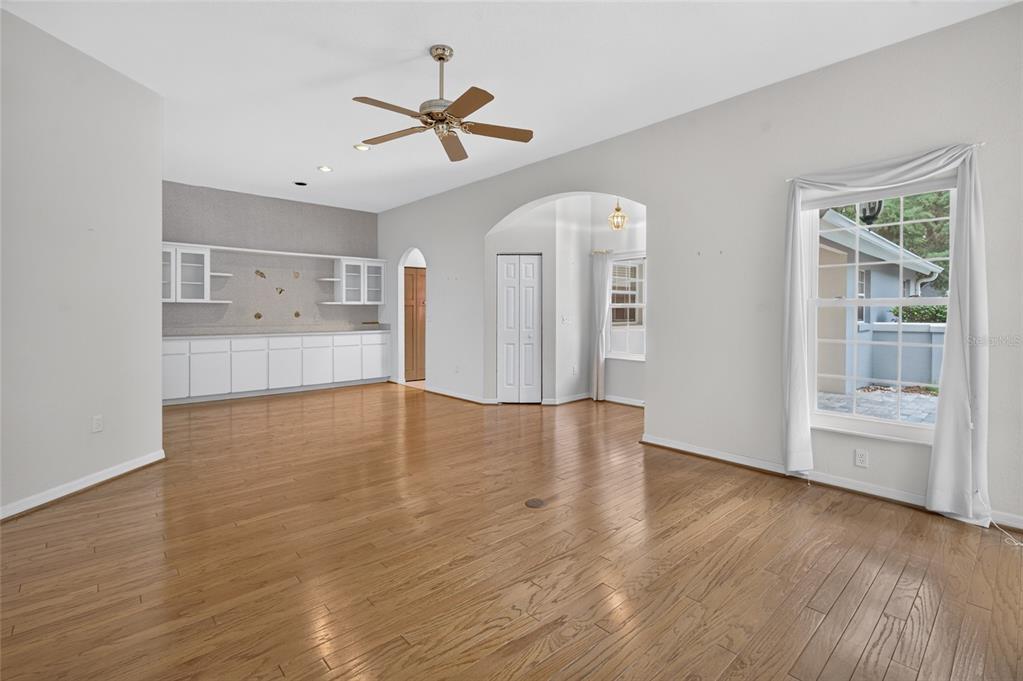 8055 Southwest 115th Loop Ocala, FL 34481 - Photo 12 of 30 Gallery Image 12