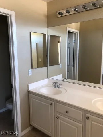 $1,894 | 6677 Pendle Priory Avenue, Henderson, NV 89011