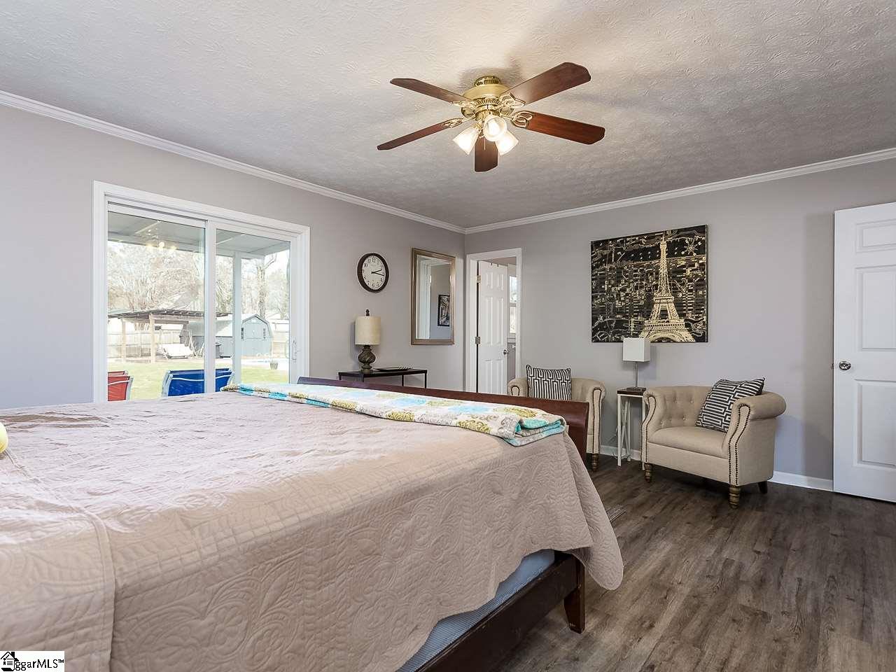 902 Saluda Lake Road Greenville, SC 29611 - Photo 11 of 26 Gallery Image 11