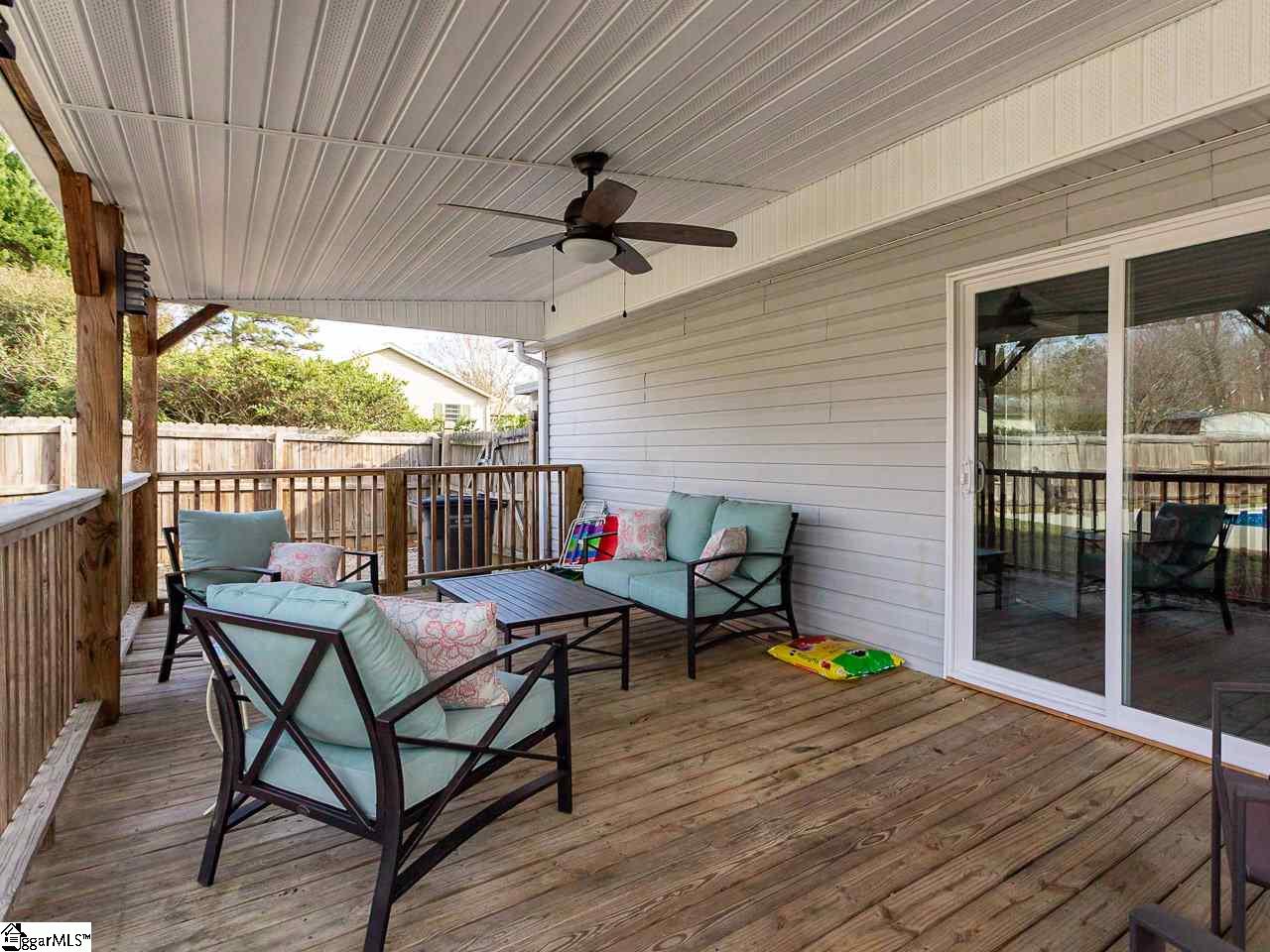 902 Saluda Lake Road Greenville, SC 29611 - Photo 17 of 26 Gallery Image 17