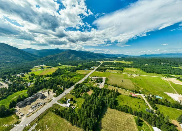 $1,300,000 | 477545 Us-95, Ponderay, ID 83852