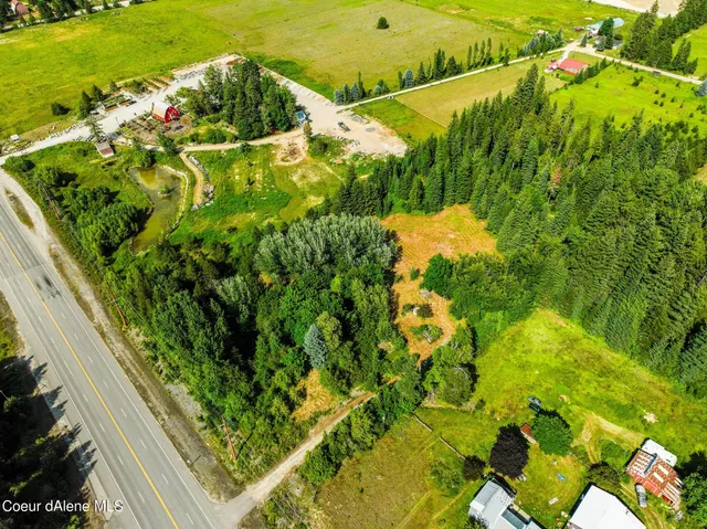 $1,300,000 | 477545 Us-95, Ponderay, ID 83852