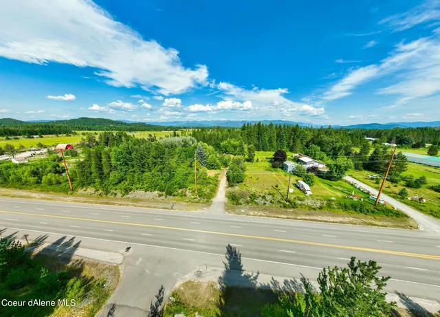 $1,300,000 | 477545 Us-95, Ponderay, ID 83852