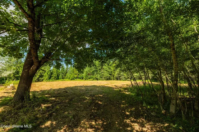 $1,300,000 | 477545 Us-95, Ponderay, ID 83852