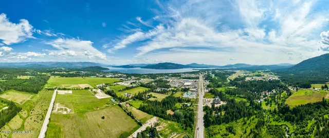 $1,300,000 | 477545 Us-95, Ponderay, ID 83852