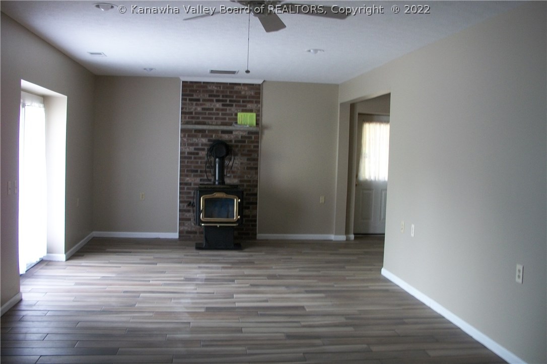 2 June Bug Lane Winfield, WV 25213 - Photo 7 of 26 Gallery Image 7