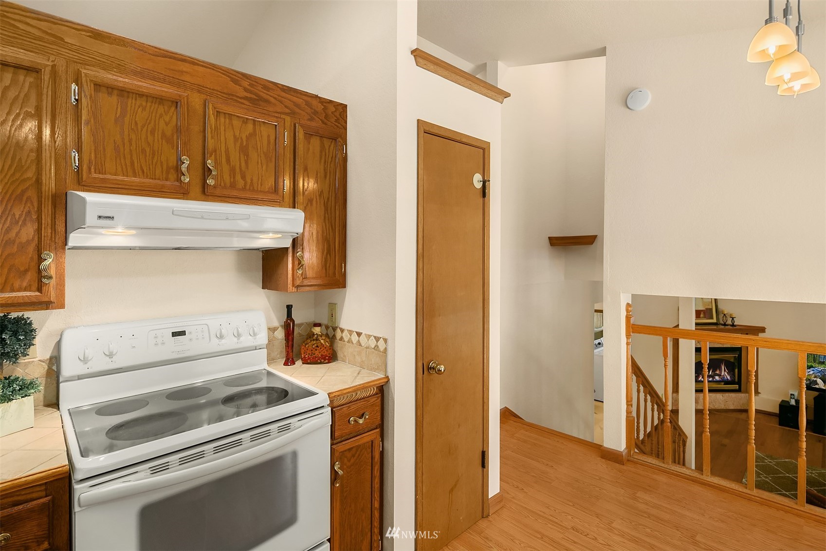 19912 104th Avenue Northeast Bothell, WA 98011 - Photo 15 of 30 Gallery Image 15