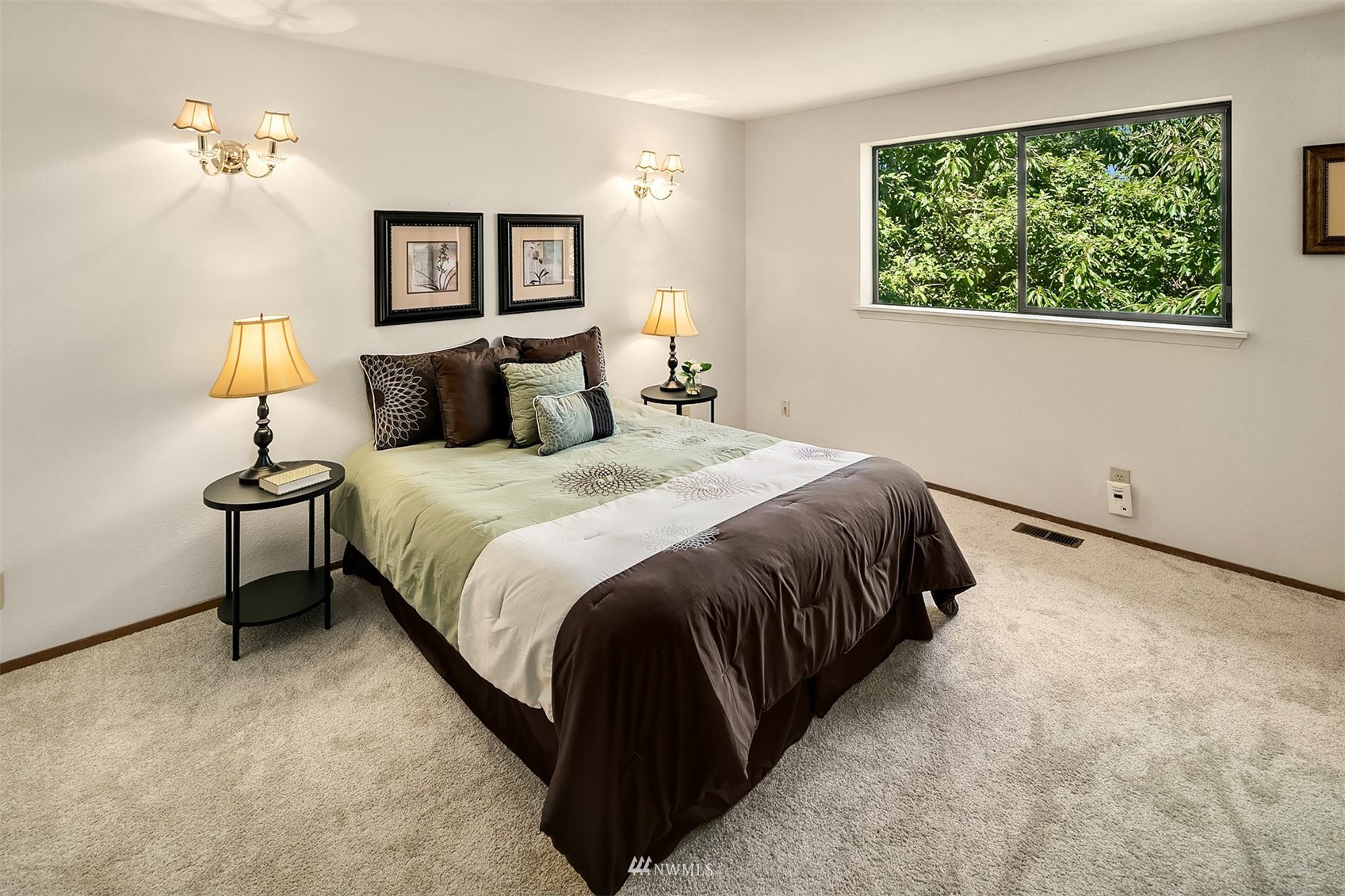 19912 104th Avenue Northeast Bothell, WA 98011 - Photo 21 of 30 Gallery Image 21