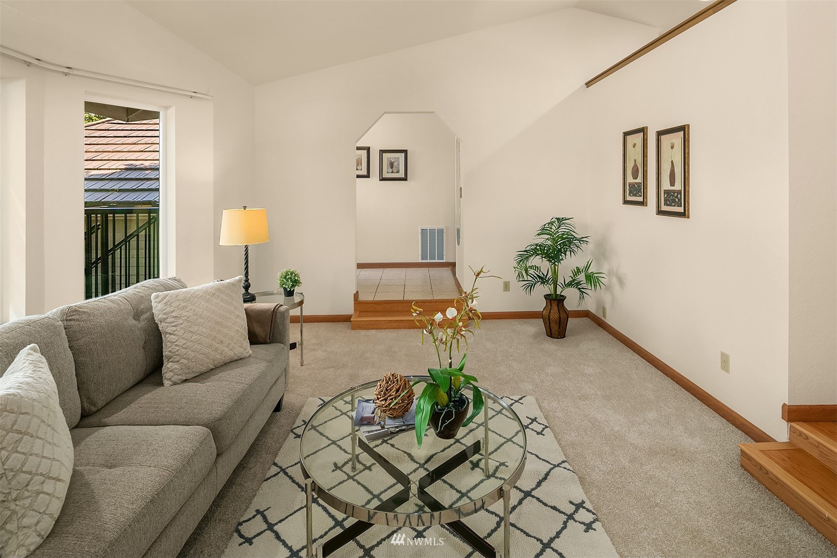 19912 104th Avenue Northeast Bothell, WA 98011 - Photo 4 of 30 Gallery Image 4