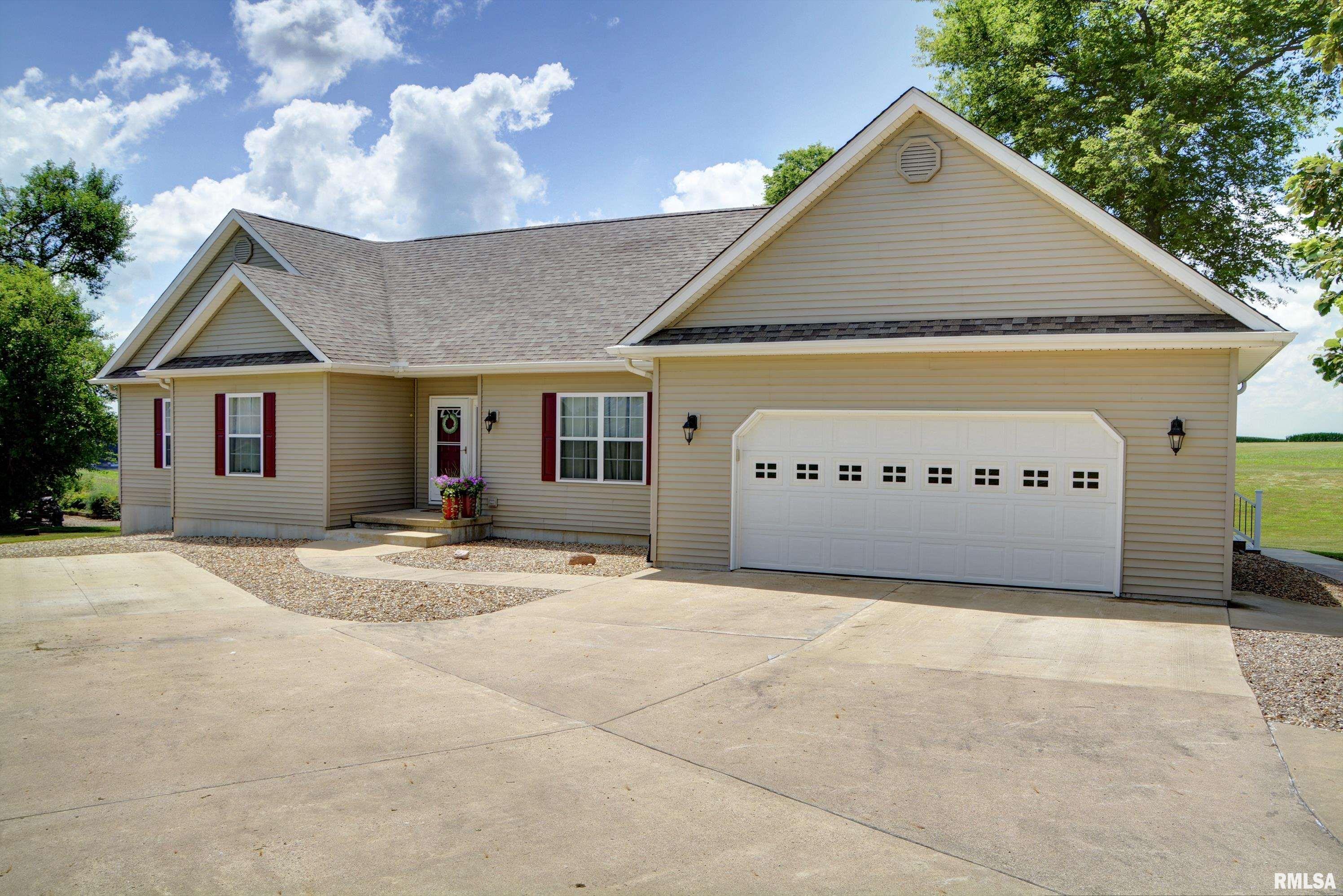 1211 Kramer Road Avon, IL 61415 - Photo 1 of 39