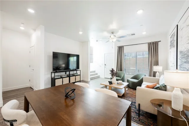 $2,545 | 10733 Passion Hts Street, Las Vegas, NV 89179