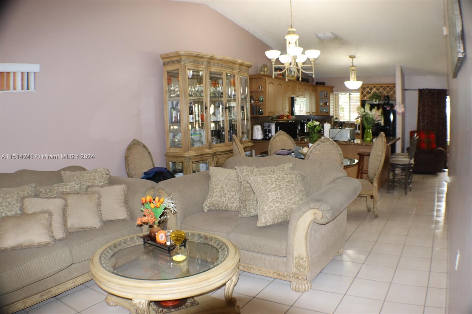 10210 Northwest 125th St