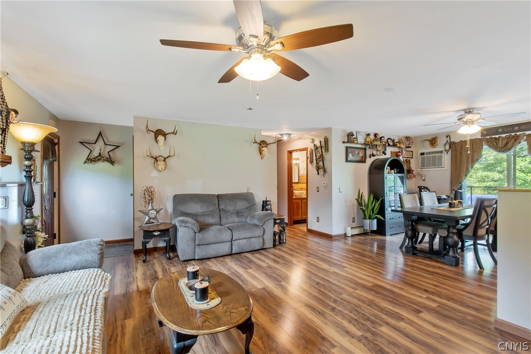 955 Middle Road Scriba, NY 13126 - Photo 4 of 47