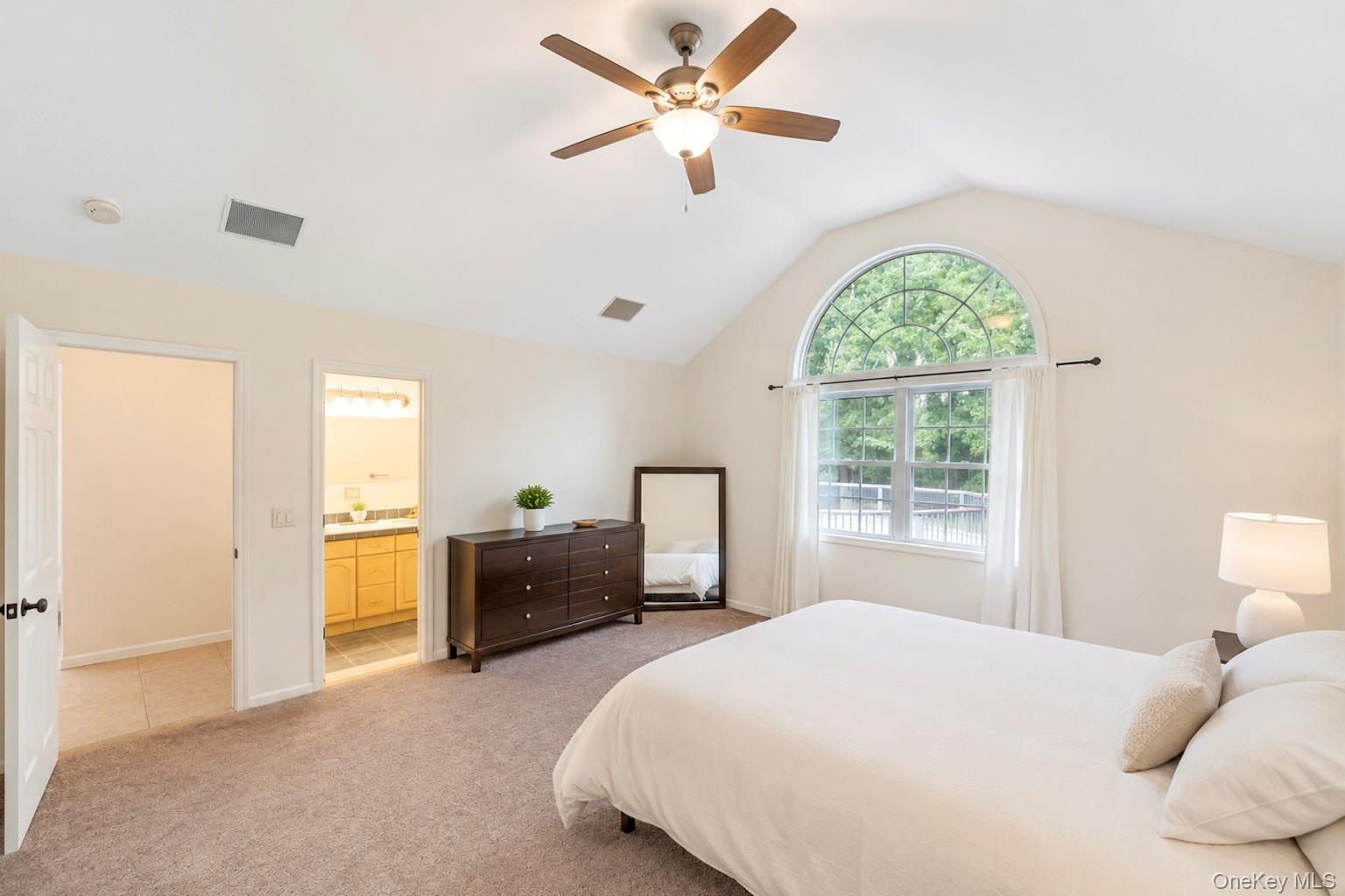 117 Hallock Road Lake Grove, NY 11755 - Photo 22 of 49 Gallery Image 22