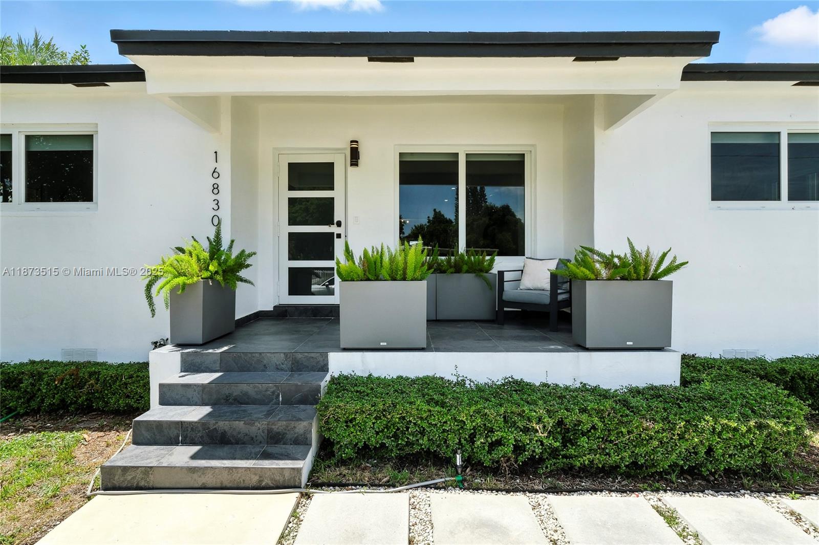 16830 Northeast 6th Court North Miami Beach, FL 33162 - Photo 13 of 42