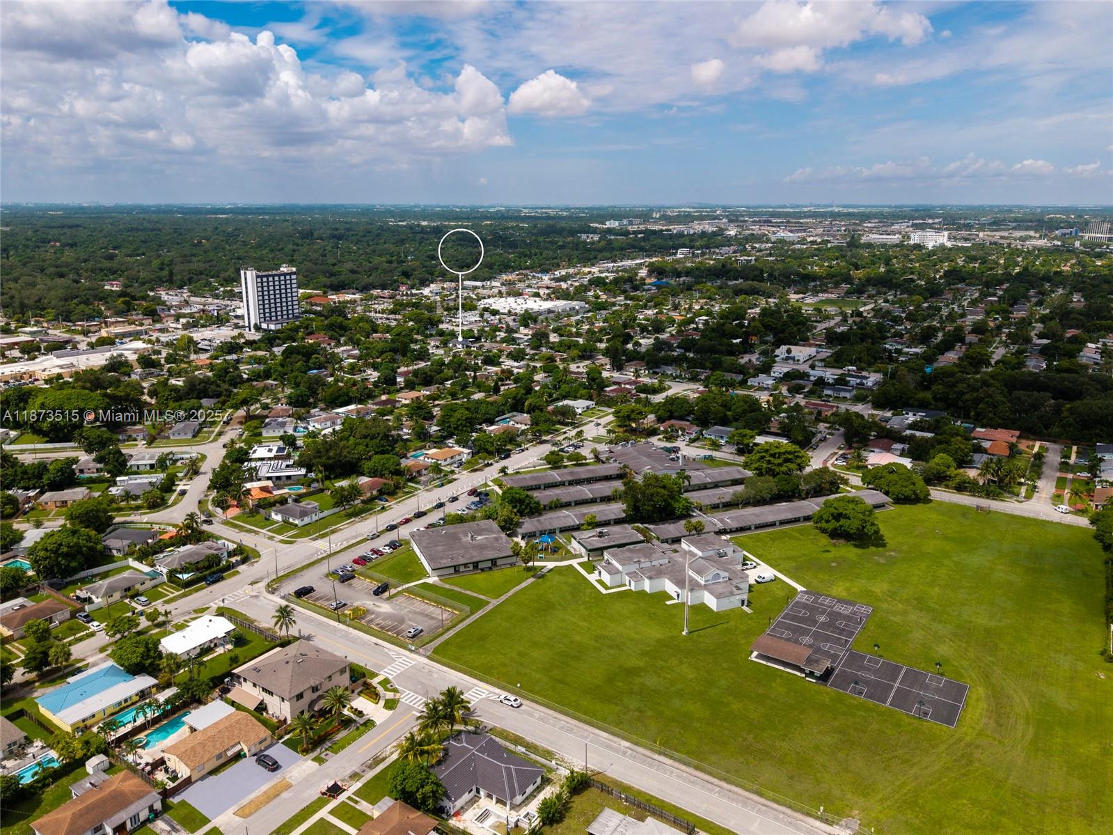 16830 Northeast 6th Court North Miami Beach, FL 33162 - Photo 5 of 42