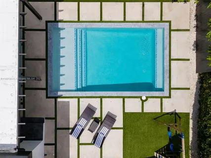 $1,100,000 | 16830 Northeast 6th Court, North Miami Beach, FL 33162