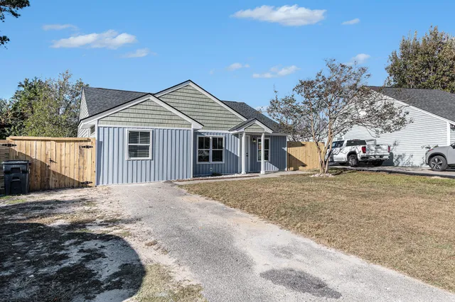 $299,999 | 107 Tabby Creek Circle, Summerville, SC 29486