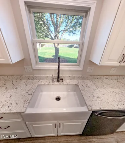 $599,900 | 171 Flourville Road, Gray, TN 37615