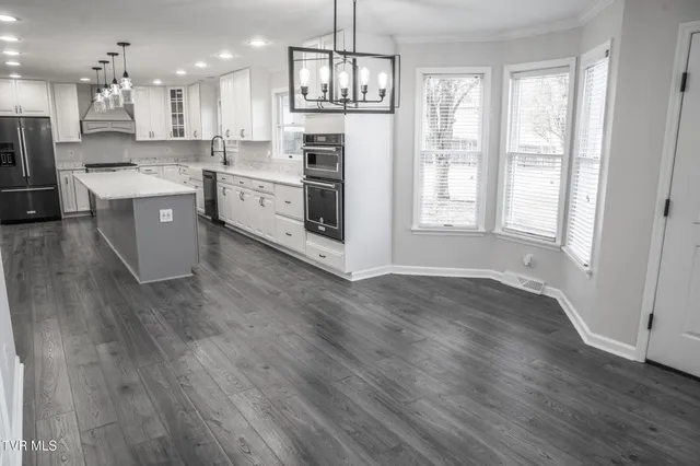 $599,900 | 171 Flourville Road, Gray, TN 37615