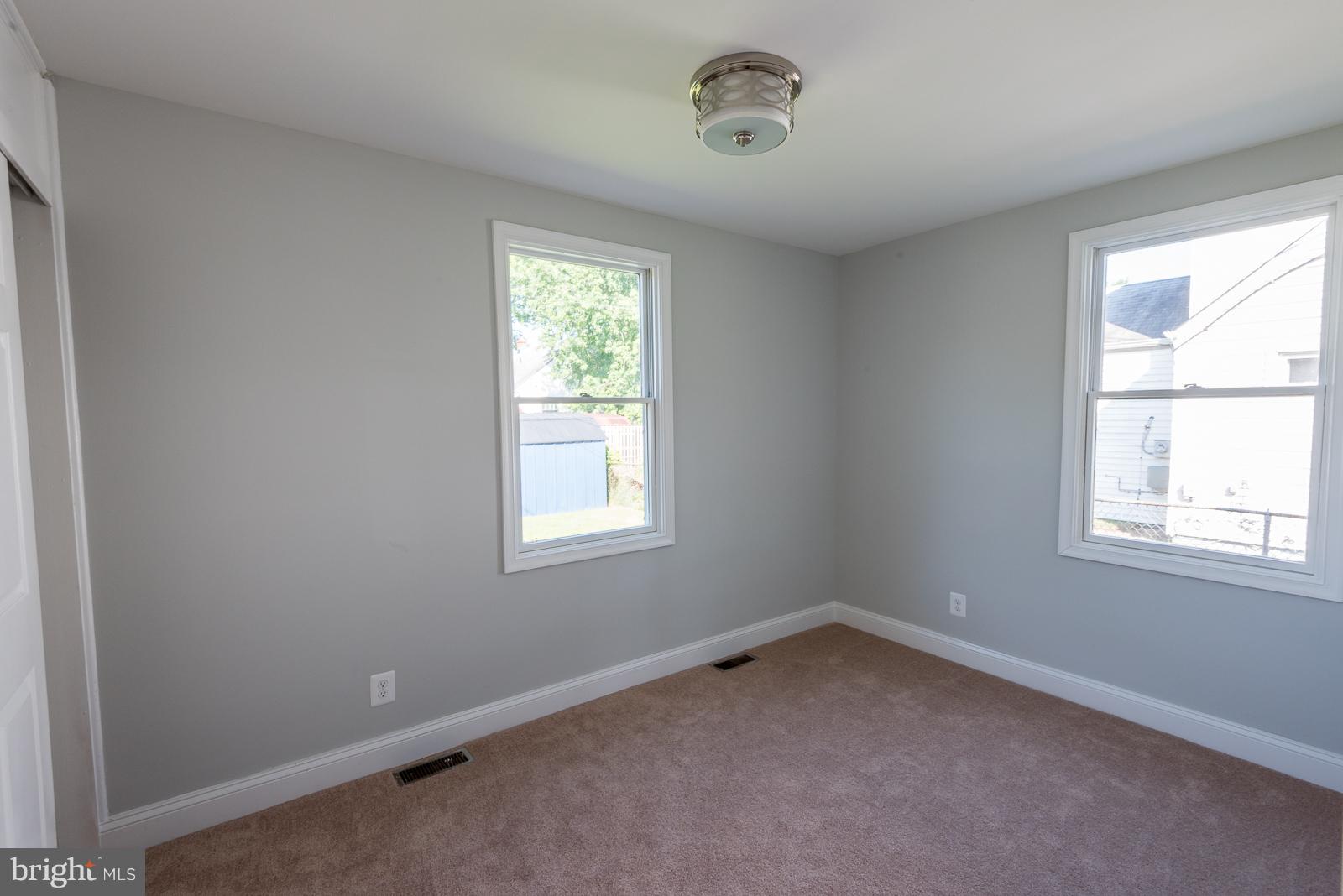 8228 Watersedge Road Baltimore, MD 21222 - Photo 20 of 24 Bedroom