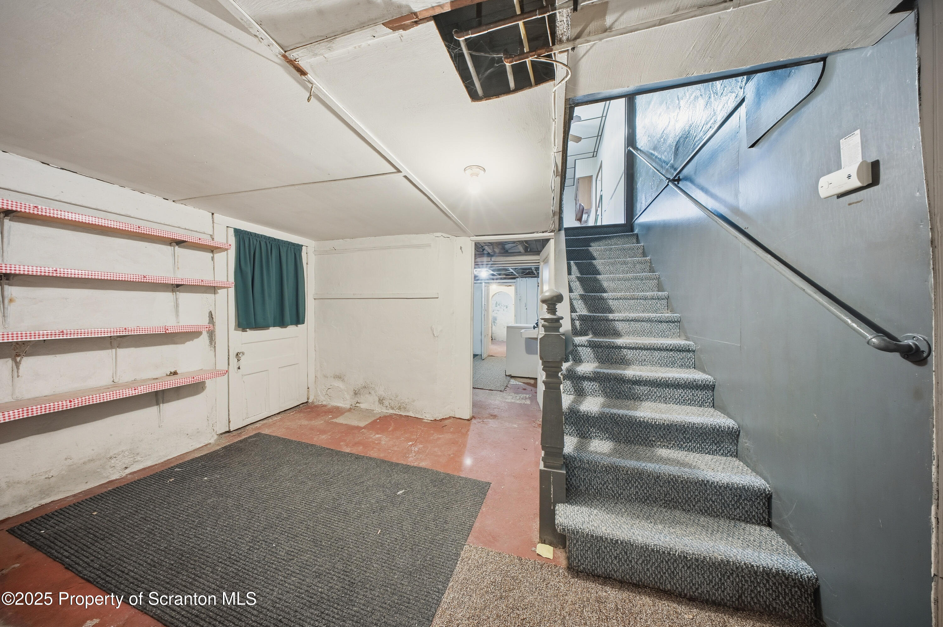 612 Philo Street Scranton, PA 18508 - Photo 22 of 22 a view of entryway