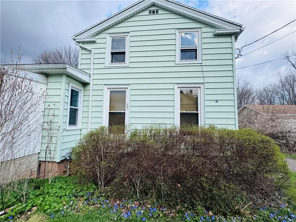 $99,900 | 207 South Clinton Street, Albion, NY 14411